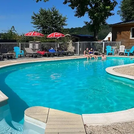 Avec Terrasse Pour 6 Pers. A - Api-1-52-497 *