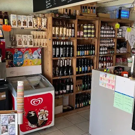 Avec Terrasse Pour 6 Pers. A - Api-1-52-497 * Gurmençon