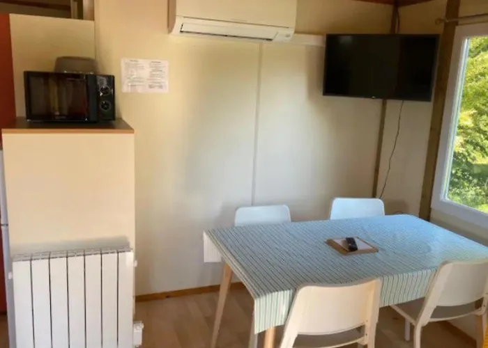 Avec Terrasse Pour 6 Pers. A - Api-1-52-497 Kemp